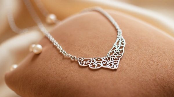 Top 10 colliers pour femme pour un style unique et chic